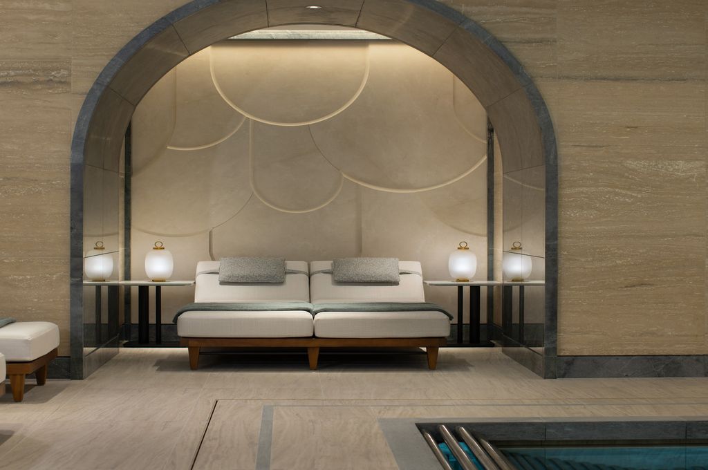 Arched relaxation alcove at the Guerlain Spa